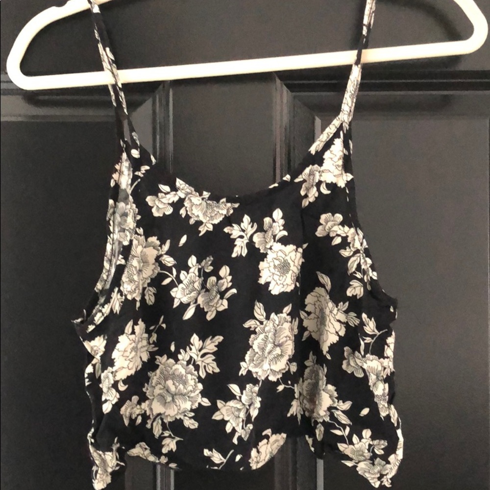 Brandy Melville Cropped Tank